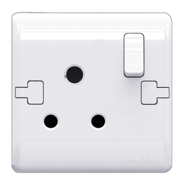 W13PRS15 Pearl White (3 Pin Round Socket with switch)