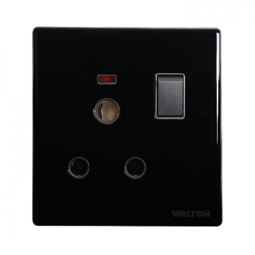WC3PRS 3 Pin Round Socket with Switch